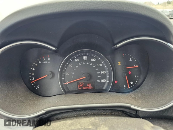 2014 Kia Sorento LX with VIN 5XYKTCA68EG464742, listed as a Copart auction lot 53181755 with 103,465 mi miles and Clean Title. Bid and sale history available at carsss.com. Image 9.
