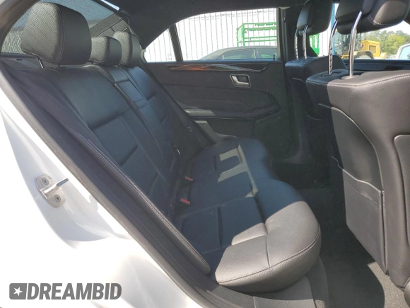 2016 Mercedes-Benz E 350 Luxury with VIN WDDHF8JB2GB326838, listed as a Copart auction lot 52218495 with 58,266 mi miles and Salvage Title. Bid and sale history available at DreamBid. Image 10.