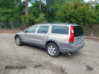 2003 Volvo V70 XC70 with VIN YV1SZ59H031113721, listed as a IAAI auction lot 39819433 with 274,793 mi miles and . Bid and sale history available at DreamBid. Image 3.