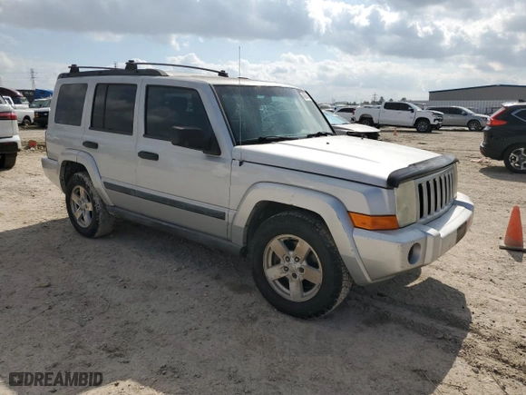 2006 Jeep Commander with VIN 1J8HG48K76C123970, listed as a Copart auction lot 43990485 with 212,931 mi miles and Clean Title. Bid and sale history available at carsss.com. Image 4.