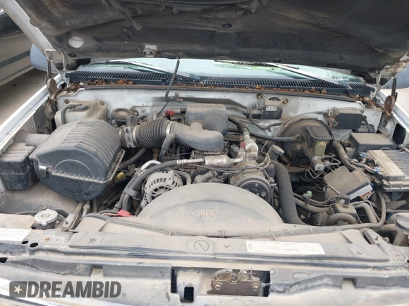 1999 Chevrolet Suburban z VIN 3GNFK16R1XG165083, wystawiony jako IAAI lot #42137129 z przebiegiem 209 137 mil mil oraz . Historia ofert i sprzedaży dostępna na DreamBid. Obrazek 10.