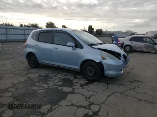 2007 Honda Fit с VIN JHMGD37477S061646, выставлен на аукционе Copart как лот 86438584 с пробегом 191 687 миль миль и Списание • Salvage title. История ставок и продаж доступна на DreamBid. Изображение 4.