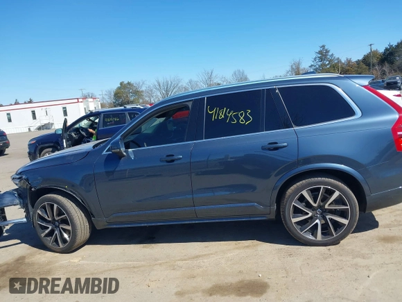 2020 Volvo XC90 Momentum with VIN YV4A22PK3L1535353, listed as a IAAI auction lot 41814583 with 90,073 mi miles. Bid and sale history available at carsss.com. Image 15.