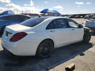2019 Mercedes-Benz S 63 AMG z VIN WDDUG8JB2KA489435, wystawiony jako Copart lot #48577715 z przebiegiem 43 825 mil mil oraz Szkoda całkowita • Salvage title. Historia ofert i sprzedaży dostępna na DreamBid. Obrazek 3.