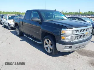 2014 Chevrolet Silverado 1500 LT with VIN 1GCRCREHXEZ211033, listed as a IAAI auction lot 42008717 with 258,230 mi miles. Bid and sale history available at carsss.com. Image 1.