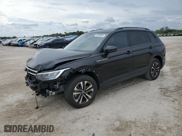 2024 Volkswagen Tiguan S with VIN 3VVRB7AX7RM132156, listed as a Copart auction lot 52349895 with 1,251 mi miles and Salvage title. Bid and sale history available at DreamBid. Image 1.