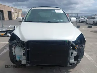 2006 Toyota RAV4 Limited with VIN JTMBK31V665006220, listed as a IAAI auction lot 41922963 with 207,389 mi miles. Bid and sale history available at carsss.com. Image 13.