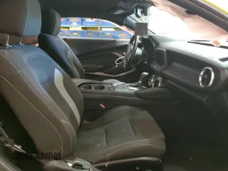 2019 Chevrolet Camaro 1SS z VIN 1G1FF1R7XK0144813, wystawiony jako Copart lot #49636735 z przebiegiem 51 604 mil mil oraz Szkoda całkowita • Salvage title. Historia ofert i sprzedaży dostępna na DreamBid. Obrazek 10.
