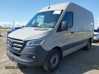 2025 Mercedes-Benz Sprinter Cargo with VIN W1Y4KBHY9ST205086, listed as a IAAI auction lot 41922358 with 5,590 mi miles and . Bid and sale history available at carsss.com. Image 17.