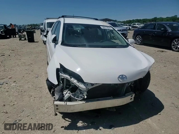 2011 Toyota Matrix with VIN 2T1KU4EE4BC743231, listed as a Copart auction lot 58074025 with 173,424 mi miles and Salvage title. Bid and sale history available at DreamBid. Image 14.