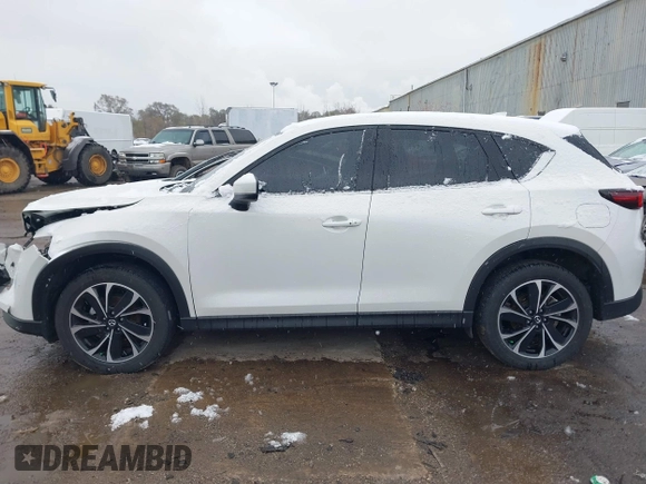 2023 Mazda CX-5 2.5 S Premium Package with VIN JM3KFBDM9P0124382, listed as a IAAI auction lot 40908008 with 25,148 mi miles. Bid and sale history available at carsss.com. Image 14.