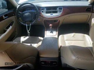 2013 Hyundai Genesis 3.8L с VIN KMHGC4DD6DU250346, выставлен на аукционе Copart как лот 57422475 с пробегом 135 559 миль миль и Списание • Salvage title. История ставок и продаж доступна на DreamBid. Изображение 8.