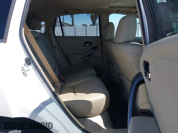 2015 Acura RDX with VIN 5J8TB4H33FL031099, listed as a IAAI auction lot 41939241 with 143,072 mi miles. Bid and sale history available at carsss.com. Image 8.