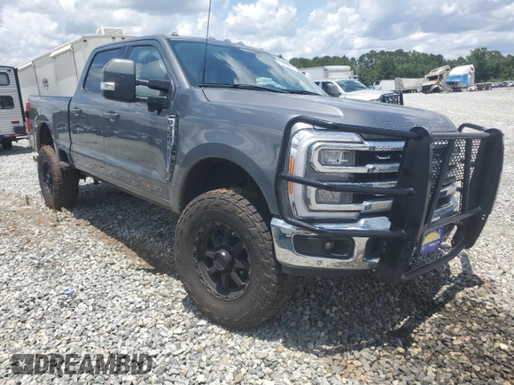 2023 Ford F-350 XL z VIN 1FT8W3BMXPED76513, wystawiony jako Copart lot #60214715 z przebiegiem 25 474 mil mil oraz Szkoda całkowita • Salvage title. Historia ofert i sprzedaży dostępna na DreamBid. Obrazek 4.