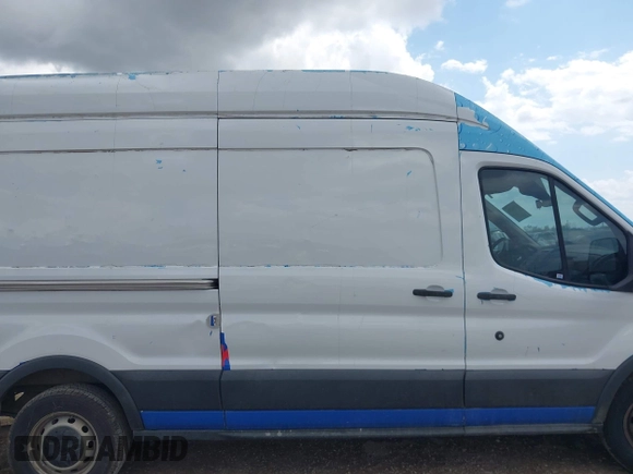 2017 Ford Transit z VIN 1FTYR2XG4HKB46781, wystawiony jako IAAI lot #42731791 z przebiegiem 194 657 mil mil oraz . Historia ofert i sprzedaży dostępna na DreamBid. Obrazek 13.