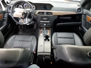 2014 Mercedes-Benz C 250 Sport with VIN WDDGF4HB0EG243970, listed as a Copart auction lot 46262115 with 103,734 mi miles and Salvage title. Bid and sale history available at DreamBid. Image 8.