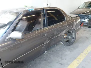 1992 Lexus LS z VIN JT8UF11E6N0113182, wystawiony jako IAAI lot #42151523 z przebiegiem 231 210 mil mil oraz . Historia ofert i sprzedaży dostępna na DreamBid. Obrazek 6.