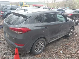2018 Hyundai Tucson SEL with VIN KM8J3CA44JU716548, listed as a IAAI auction lot 42064695 with 71,222 mi miles. Bid and sale history available at carsss.com. Image 4.