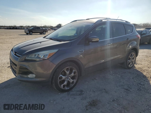 2013 Ford Escape Titanium with VIN 1FMCU0J90DUD23778, listed as a Copart auction lot 43647835 with 130,558 mi miles and Salvage Title. Bid and sale history available at carsss.com. Image 1.