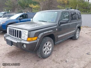 2006 Jeep Commander Limited with VIN 1J8HG58266C338505, listed as a IAAI auction lot 41913305 with 189,359 mi miles. Bid and sale history available at carsss.com. Image 2.