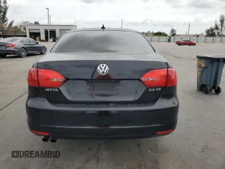 2012 Volkswagen Jetta Sedan SE w/Convenience with VIN 3VWDX7AJ9CM317030, listed as a Copart auction lot 50404025 with 147,237 mi miles and Salvage Title. Bid and sale history available at carsss.com. Image 6.