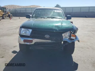 1997 Toyota 4Runner SR5 z VIN JT3GN86R9V0045678, wystawiony jako Copart lot #55056215 z przebiegiem 330 191 mil mil oraz Czysty tytuł • Clean title. Historia ofert i sprzedaży dostępna na DreamBid. Obrazek 6.