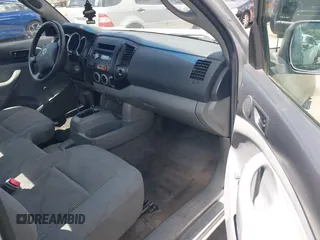 2006 Toyota Tacoma with VIN 5TENX22NX6Z157050, listed as a IAAI auction lot 42206214 with 247,696 mi miles and . Bid and sale history available at DreamBid. Image 5.
