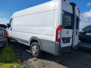 2014 Ram ProMaster Cargo with VIN 3C6URVJG0EE128227, listed as a IAAI auction lot 41675836 with 117,896 mi miles and . Bid and sale history available at DreamBid. Image 3.