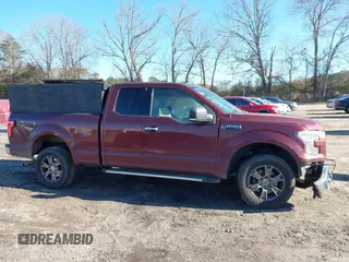 2016 Ford F-150 XLT with VIN 1FTFX1EF1GFC12809, listed as a IAAI auction lot 41336723 with 237,122 mi miles. Bid and sale history available at carsss.com. Image 13.