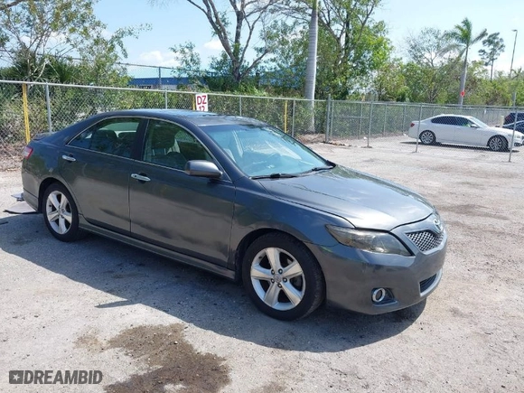 2011 Toyota Camry LE with VIN 4T1BF3EK0BU161751, listed as a IAAI auction lot 41943814 with 125,048 mi miles. Bid and sale history available at carsss.com. Image 1.