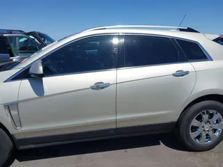 2016 Cadillac SRX Luxury Collection with VIN 3GYFNBE31GS512499, listed as a IAAI auction lot 42279523 with 49,257 mi miles and . Bid and sale history available at DreamBid. Image 15.