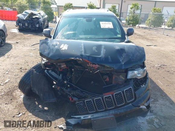 2018 Jeep Grand Cherokee Trailhawk with VIN 1C4RJFLG4JC241057, listed as a IAAI auction lot 42416590 with 81,822 mi miles and . Bid and sale history available at DreamBid. Image 12.