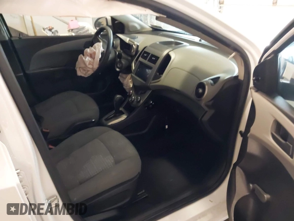 2016 Chevrolet Sonic LS with VIN 1G1JA6SH1G4174680, listed as a IAAI auction lot 41299210 with 90,210 mi miles and . Bid and sale history available at DreamBid. Image 5.