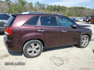 2013 Kia Sorento SX with VIN 5XYKW4A28DG333190, listed as a Copart auction lot 50872625 with 122,121 mi miles and Salvage Title. Bid and sale history available at carsss.com. Image 3.