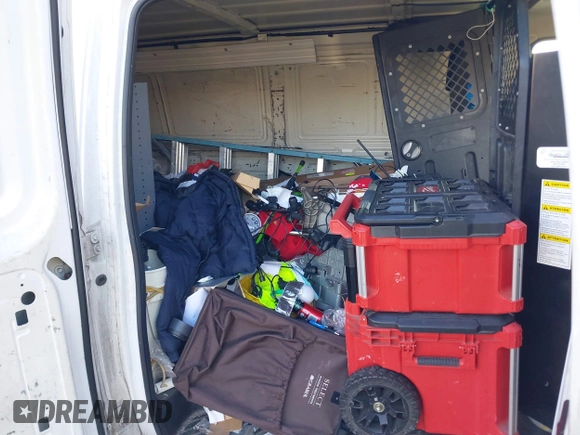 2008 Ford Econoline Cargo Commercial with VIN 1FTNE14W88DA37748, listed as a IAAI auction lot 41169318 with 352,872 mi miles. Bid and sale history available at carsss.com. Image 8.