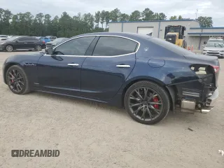 2019 Maserati Ghibli with VIN ZAM57XSS3K1319197, listed as a Copart auction lot 70454084 with 28,584 mi miles and Salvage Title. Bid and sale history available at carsss.com. Image 2.