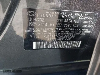 2022 Genesis G70 2.0T with VIN KMTG34TA0NU089099, listed as a IAAI auction lot 41708106 with 35,550 mi miles. Bid and sale history available at carsss.com. Image 9.