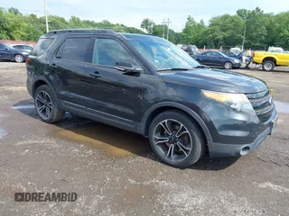 2015 Ford Explorer Sport z VIN 1FM5K8GTXFGA00534, wystawiony jako IAAI lot #42562157 z przebiegiem 178 420 mil mil oraz . Historia ofert i sprzedaży dostępna na DreamBid. Obrazek 1.