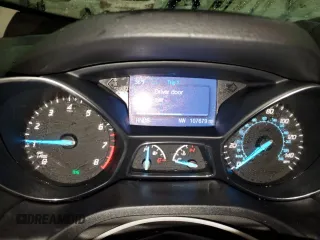 2014 Ford Escape SE with VIN 1FMCU0G99EUA28333, listed as a Copart auction lot 41561195 with 107,679 mi miles and Salvage Title. Bid and sale history available at carsss.com. Image 9.