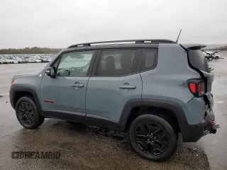 2018 Jeep Renegade Trailhawk with VIN ZACCJBCB1JPG82918, listed as a Copart auction lot 50138465 with 57,766 mi miles and Salvage Title. Bid and sale history available at carsss.com. Image 2.