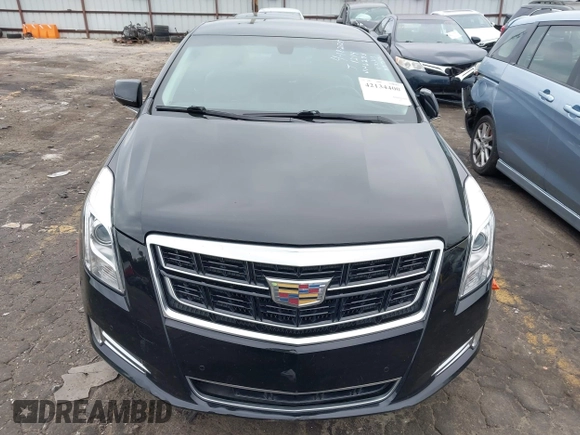 2017 Cadillac XTS Luxury z VIN 2G61M5S32H9106273, wystawiony jako IAAI lot #42134400 z przebiegiem Nie podano mil oraz . Historia ofert i sprzedaży dostępna na DreamBid. Obrazek 11.