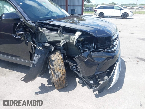 2023 Volkswagen Atlas SE with VIN 1V2WC2CA4PC217463, listed as a IAAI auction lot 41996379 with 13,578 mi miles and . Bid and sale history available at DreamBid. Image 6.