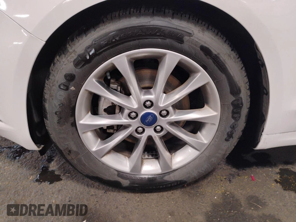 2017 Ford Fusion SE with VIN 3FA6P0HD3HR337454, listed as a IAAI auction lot 42631288 with 94,179 mi miles and . Bid and sale history available at DreamBid. Image 33.