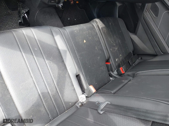 2023 Volkswagen Tiguan SE with VIN 3VVNB7AX5PM064693, listed as a IAAI auction lot 42033011 with 38,220 mi miles. Bid and sale history available at carsss.com. Image 8.