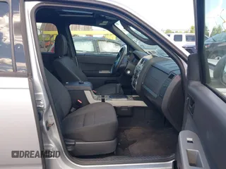2011 Ford Escape XLT с VIN 1FMCU9D73BKA20517, выставлен на аукционе IAAI как лот 42810371 с пробегом 82 758 миль миль и . История ставок и продаж доступна на DreamBid. Изображение 5.