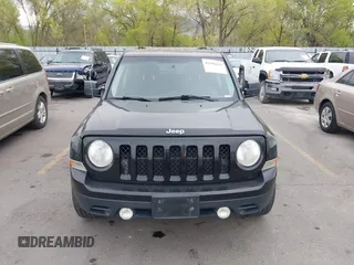 2012 Jeep Patriot Sport with VIN 1C4NJRBB7CD636000, listed as a IAAI auction lot 42106629 with 143,958 mi miles. Bid and sale history available at carsss.com. Image 6.