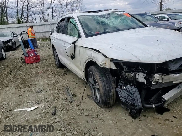 2021 Audi Q5 Prestige with VIN WA1CAAFY7M2097571, listed as a Copart auction lot 53195445 with Not provided miles and Salvage title. Bid and sale history available at DreamBid. Image 12.