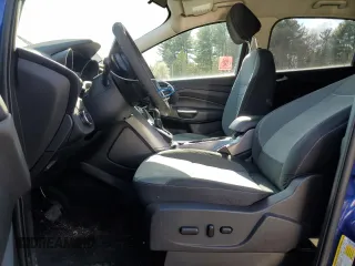 2013 Ford Escape SE with VIN 1FMCU9GX2DUD18964, listed as a Copart auction lot 52287335 with 164,464 mi miles and Clean Title. Bid and sale history available at carsss.com. Image 7.