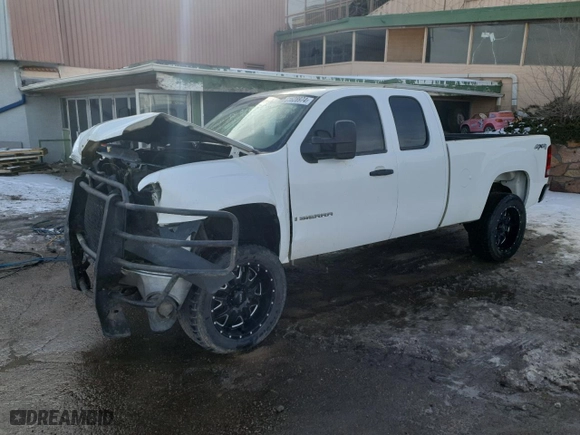 2008 GMC Sierra 1500 Work Truck with VIN 1GTEK19078Z255437, listed as a Copart auction lot 81628974 with 223,514 mi miles and Salvage Title. Bid and sale history available at carsss.com. Image 1.