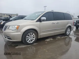 2016 Chrysler Town & Country Limited Platinum with VIN 2C4RC1GG0GR127855, listed as a Copart auction lot 44251255 with 159,510 mi miles and Clean Title. Bid and sale history available at carsss.com. Image 1.